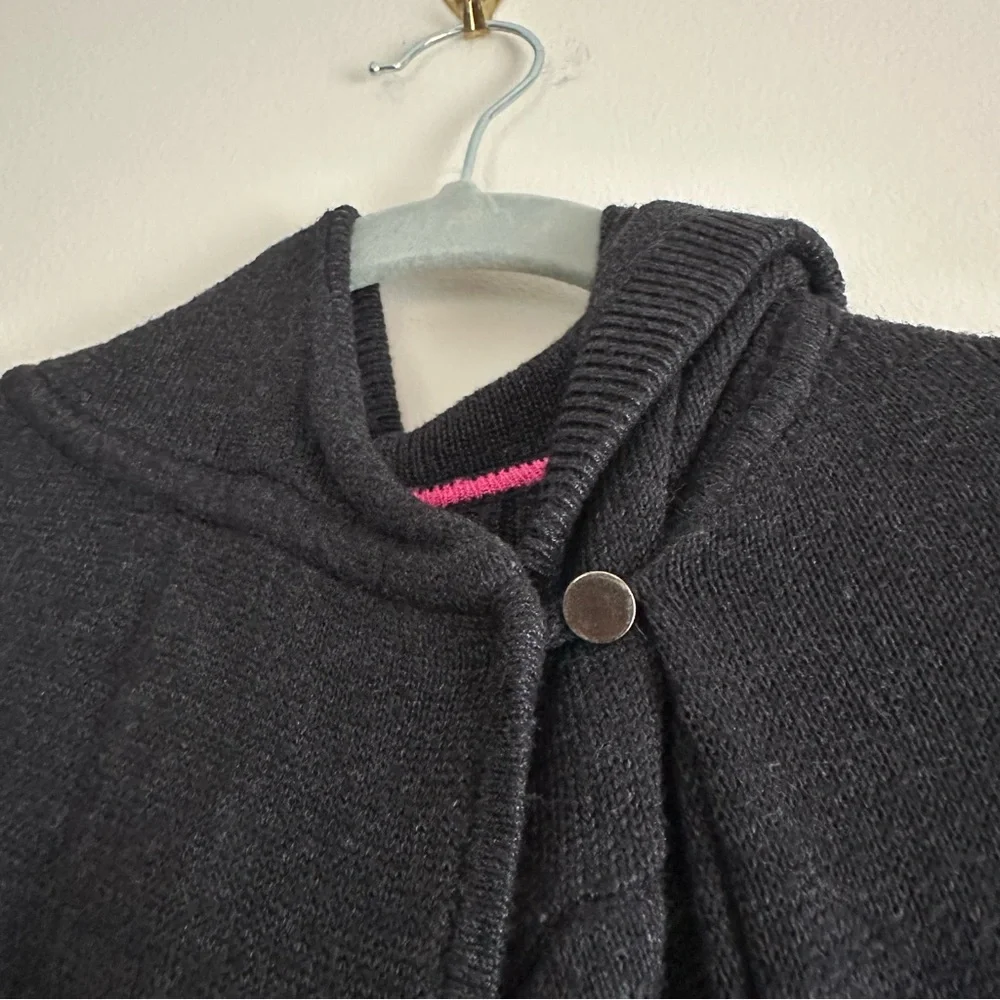 Lululemon • Peace of‎ Mind Wrap in Heathered Black